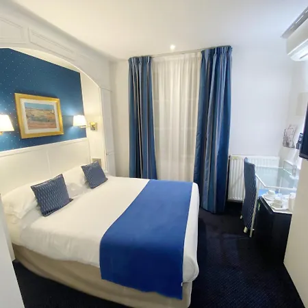 Hotel Austin's Saint Lazare Paris