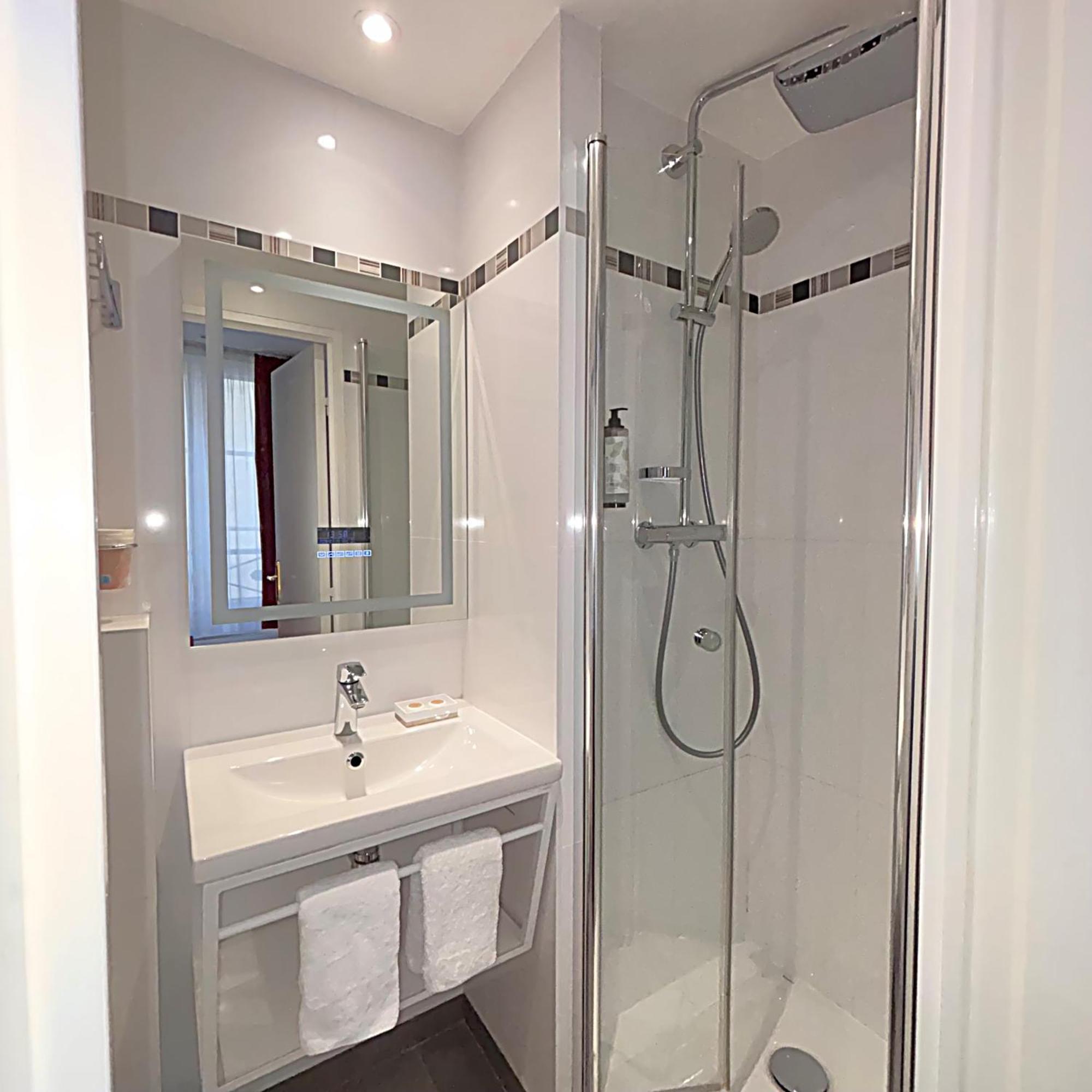 Austin's Saint Lazare Hotel 3*