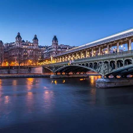 Hotel Austin's Saint Lazare Parigi