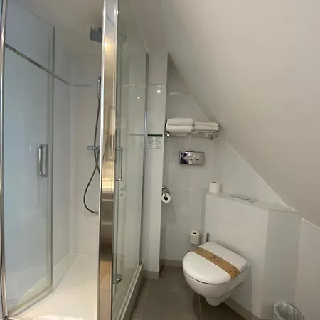 Austin's Saint Lazare 3* Parigi