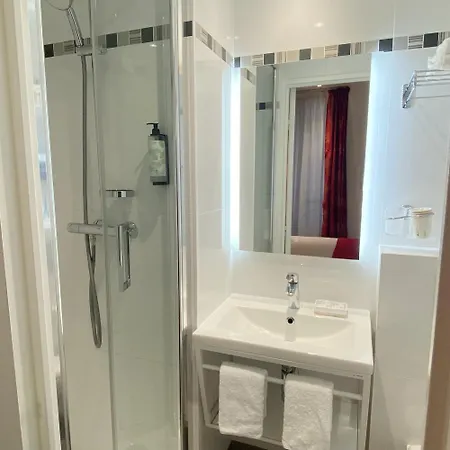 Austin's Saint Lazare Hotel 3*