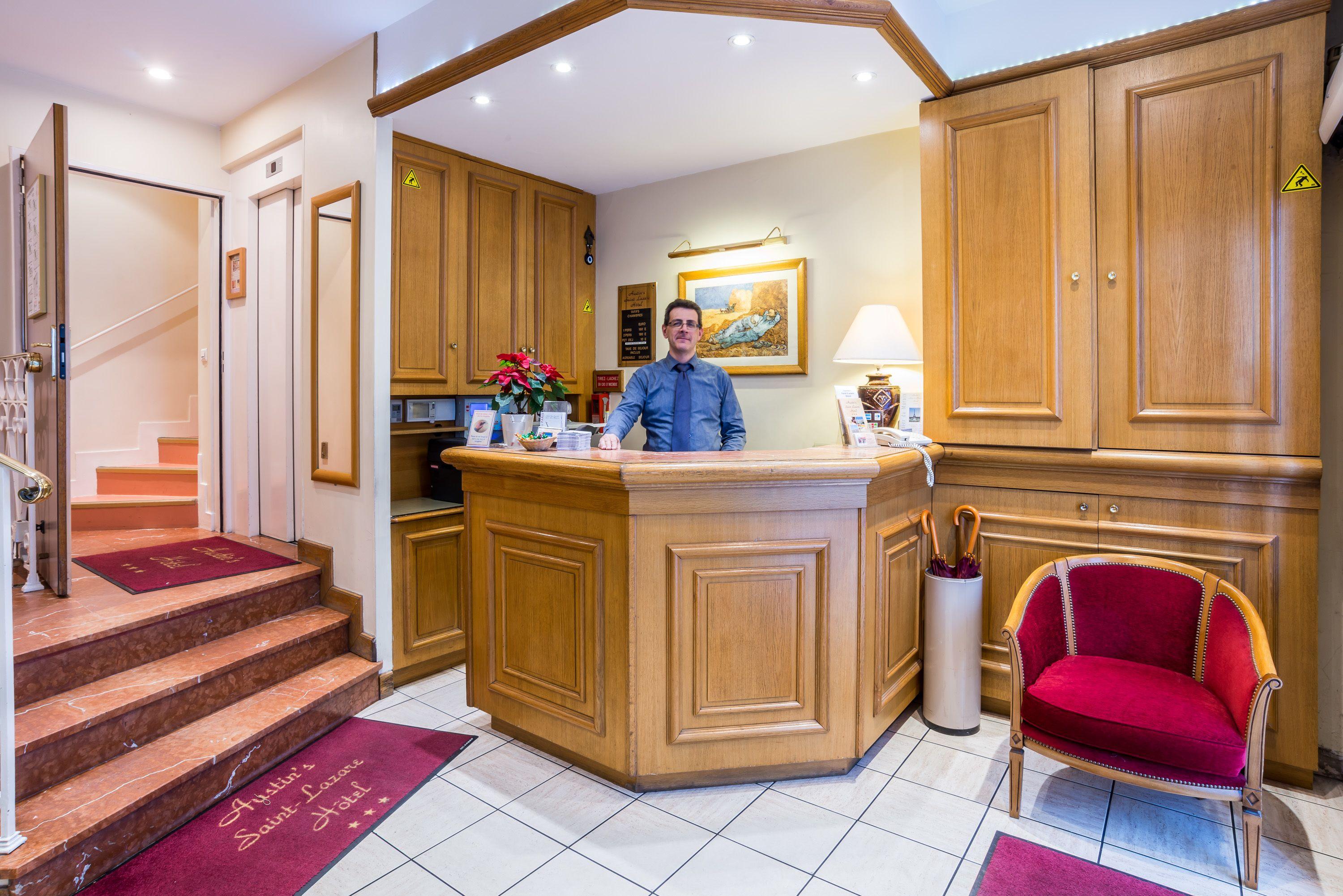 Hotel Austin's Saint Lazare Paris