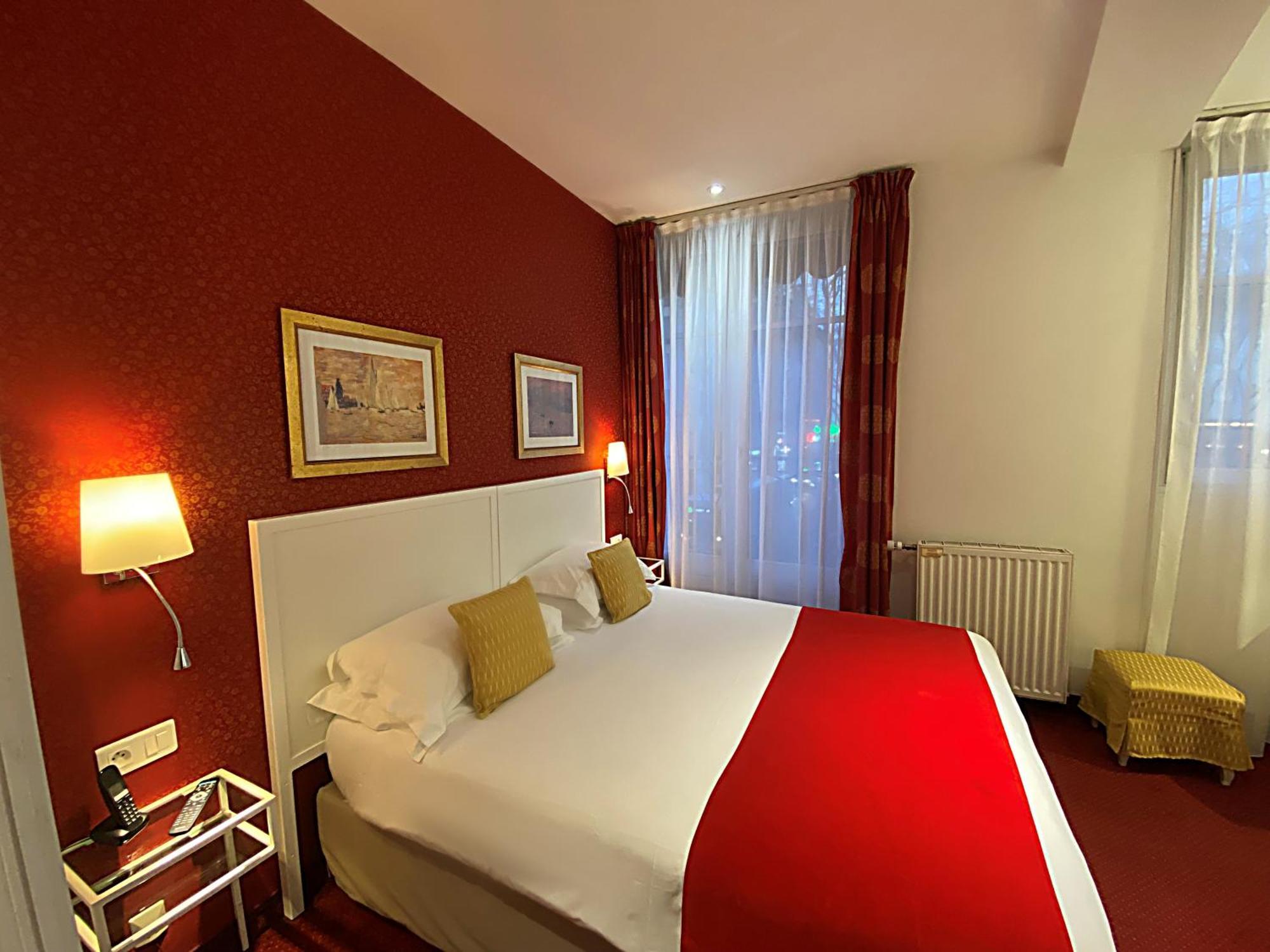 Hotel Austin's Saint Lazare Paris
